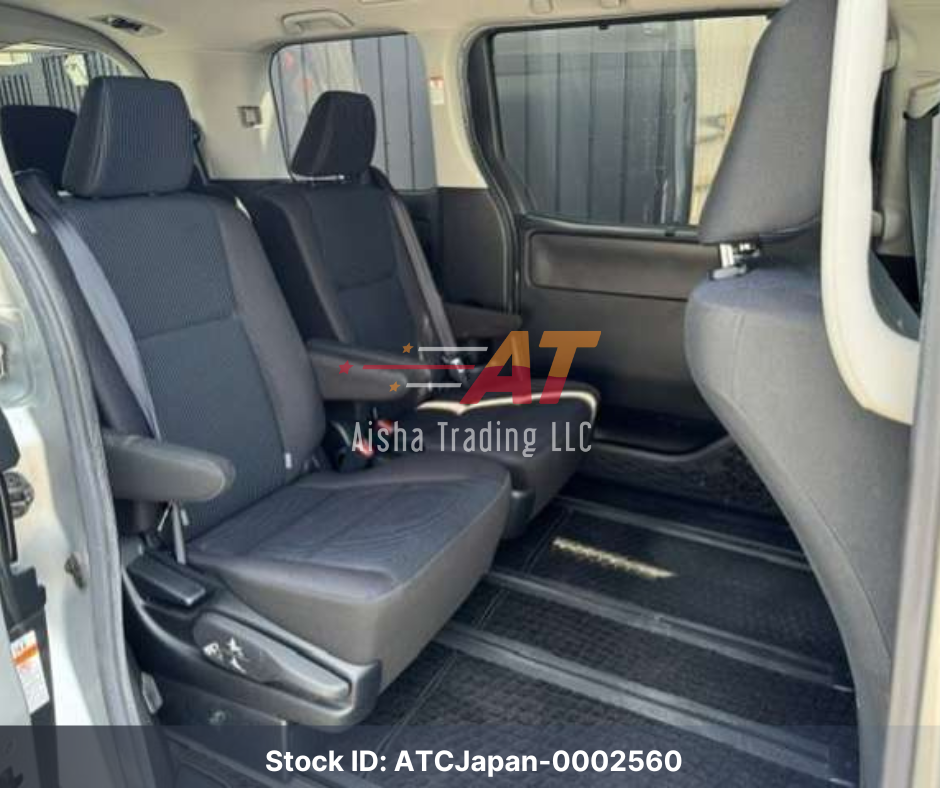2017 Toyota Voxy